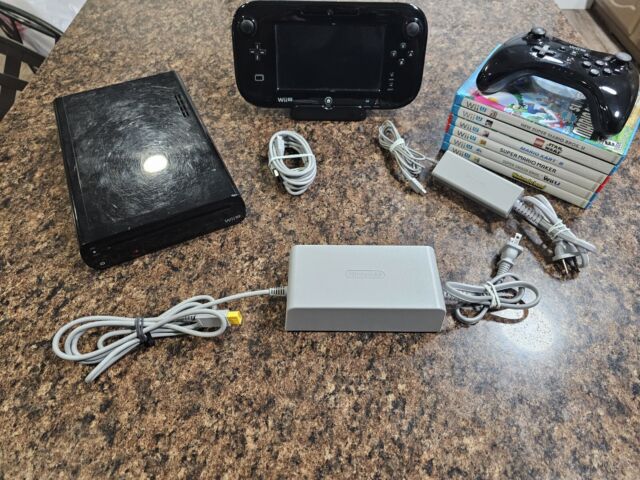 Nintendo Wii U Gaming System 32GB Console + Gamepad Complete Bundle Matte  BLACK