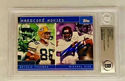 Michael Vick Signed 2001 Topps Combos #TC13 Rookie Card Beckett Auto Slab - Image 1 of 2