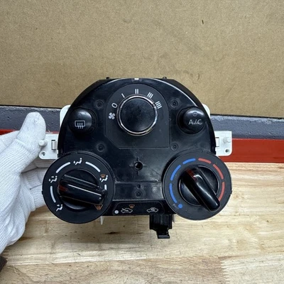 2014-2019 Nissan Versa Note Climate Control Unit Heater Ac Temperature Hvac OEM Foto 1 de 4