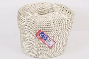 EVERLASTO THREE STRAND NYLON MOORING/ANCHORING ROPE - 24MM - VARIOUS LENGTHS - Picture 1 of 1