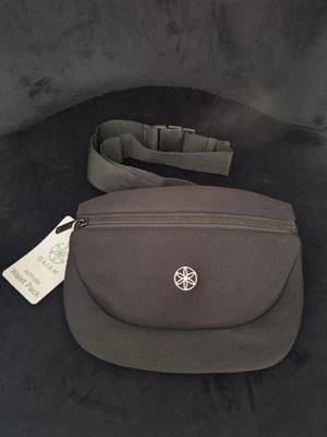 Paquete Cintura Gaiam Altitude - Bolsa Cinturón Almacenamiento Unisex - Cinturón Ajustable Color Negro Foto 1 de 3