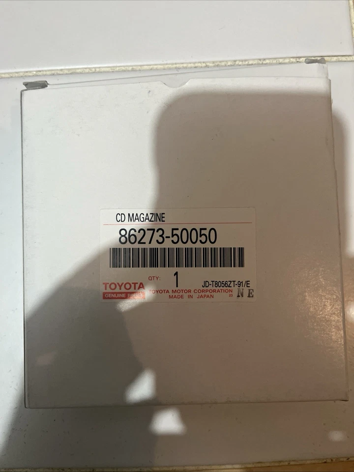 Cargador cambiador de CD Lexus SC400 (6)  Foto 1 de 1