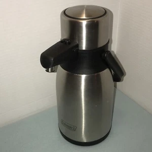 Cafetera caliente Coleman de acero inoxidable 2,64 cuartos de galón (2,5 L) dispensador usado en excelente estado - Imagen 1 de 24