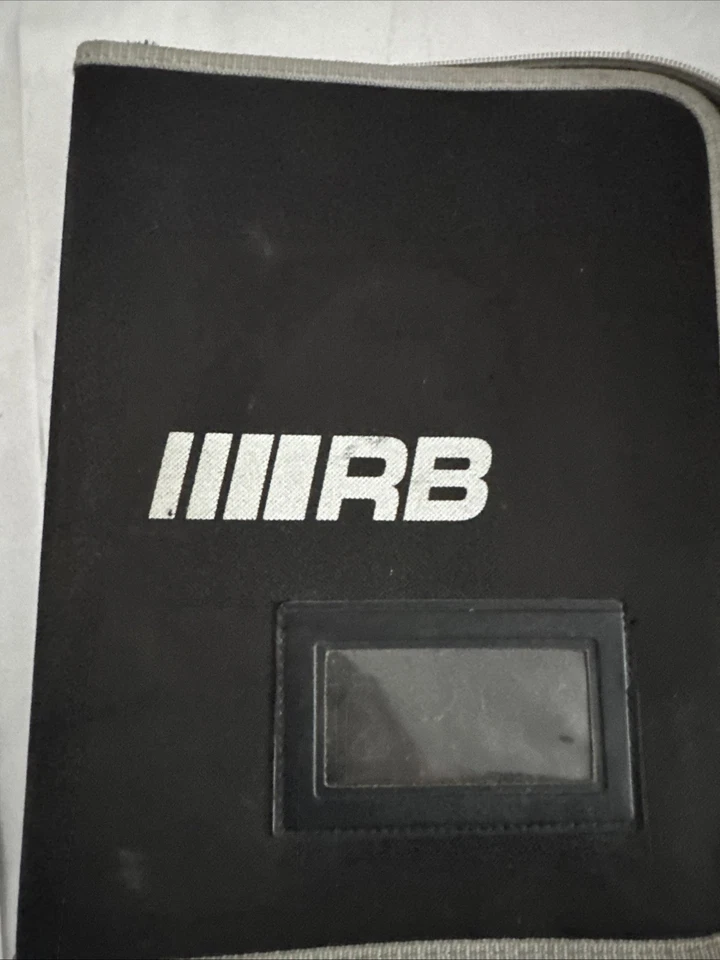 RB Werkzeugtasche Modellbau – stabil, praktisch & ohne Werkzeug - Bild 1 von 4