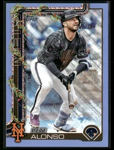 2025 Topps Holiday #H34 Pete Alonso Light Blue & White Glitter Holiday - Bild 1 von 2