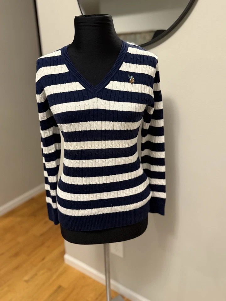 Suéter de algodón tejido con cable cuello polo de Estados Unidos talla S azul marino crema a rayas preppy Foto 1 de 4