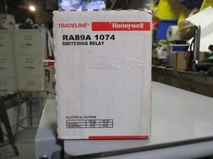 Nuevo, envío gratuito, Honeywell RA89A1074, relé de conmutación - Imagen 1 de 2