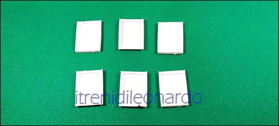 MANTUA Edil Micro Plast 5702 porta ingresso doppia 1/100, 1/87  6 pz.  #CN3/7#. - Immagine 1 di 1