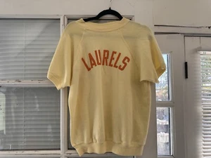 Vintage 60's 70’s Laurels Yellow Short Sleeve Crewneck Sweatshirt 50/50 College - Picture 1 of 8