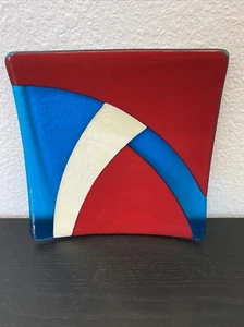 Vintage Hand Made Fused Glass Plate Tray Dish Artist Signed Red/White/Blue - Picture 1 of 13