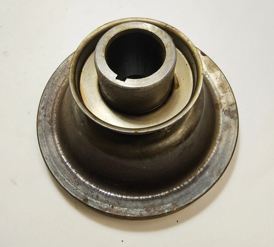 1953 - 1954 年普利茅斯道奇 Coronet 风扇滑轮带动力转向 NOS 1484833。 — 第 1/4 张图片