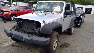 Used Power Steering Pump fits: 2010 Jeep Wrangler 3.8 Grade A - Image 1 of 4