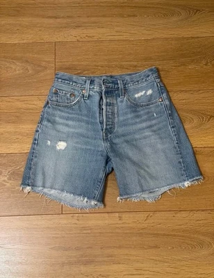 Levi's 501 Women's Denim Shorts Size W25 - Image 1 of 4