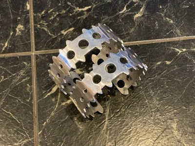 Jaulas de pedales Hutch usadas de la década de 1980 de colección BMX vieja escuela BMX Titron Bear Trap Pedales Foto 1 de 4