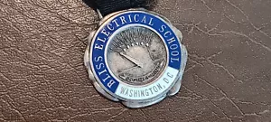 BLISS ELECTRICAL SCHOOL OF ENGINEERING, WASH. D.C. STERLING SILVER AWARD - Picture 1 of 3