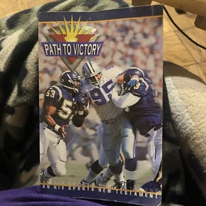 Path To Victory: an NIV Sports New Testament Book - Picture 1 of 4