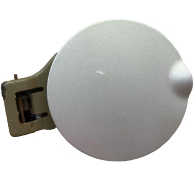 Ford Freestyle 2005-2006 07 puerta del tanque de combustible plateada Ext 0EM: 5F9Z74405A26AA Foto 1 de 4