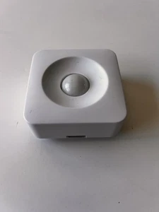 SmartThings Smartense Motion Sensor - Picture 1 of 12