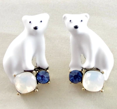 1.5" NWOT SIGNED HEIDI DAUS DIMENSIONAL POLAR BEAR CRYSTAL RHINESTONE EARRINGS - Image 1 of 4