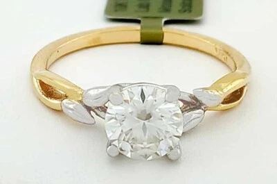 LAB GROWN 1.20 Cts MOISSANITE SOLITAIRE RING 10K GOLD - Certificate included - Image 1 of 4