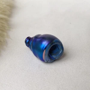 Colin Heaney Studio Art Glass Shell Paperweight Blue Iridescent Signed 1989 - Picture 1 of 8