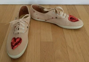 Vintage 1980s RARE Kapers Women Tennis Shoes Heart Sequins Size 7M - Picture 1 of 12