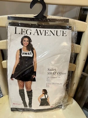 Nuevo Disfraz Leg Avenue Sensual Oficial SWAT 83850X Talla 1X, 2X Nuevo en Paquete Foto 1 de 4