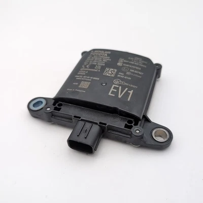 2021 2022 2023 Toyota RAV4 PRIME Left Right Blind Spot Radar Sensor 88162-42120 - Image 1 of 4