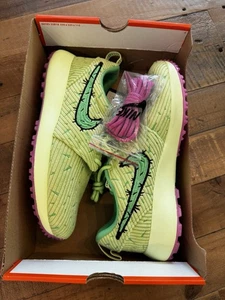 Size 9 15 - Nike Waste Management Phoenix Open x Roshe Golf 2 'Prickly Pear' New - Picture 1 of 17