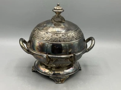 古董/复古 Wilcox 四重银盘圆顶黄油盘 #3213 — 第 1/4 张图片