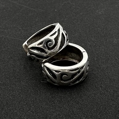 SILPADA etched scroll hoop earrings - P1735 sterling silver huggie .75" HTF - Image 1 of 4