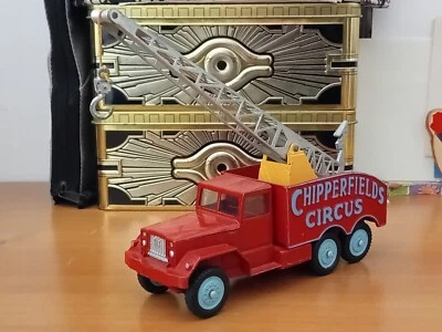 Corgi Major Toys: International 6×6 Truck, "Chipperfield's Circus". - Immagine 1 di 4