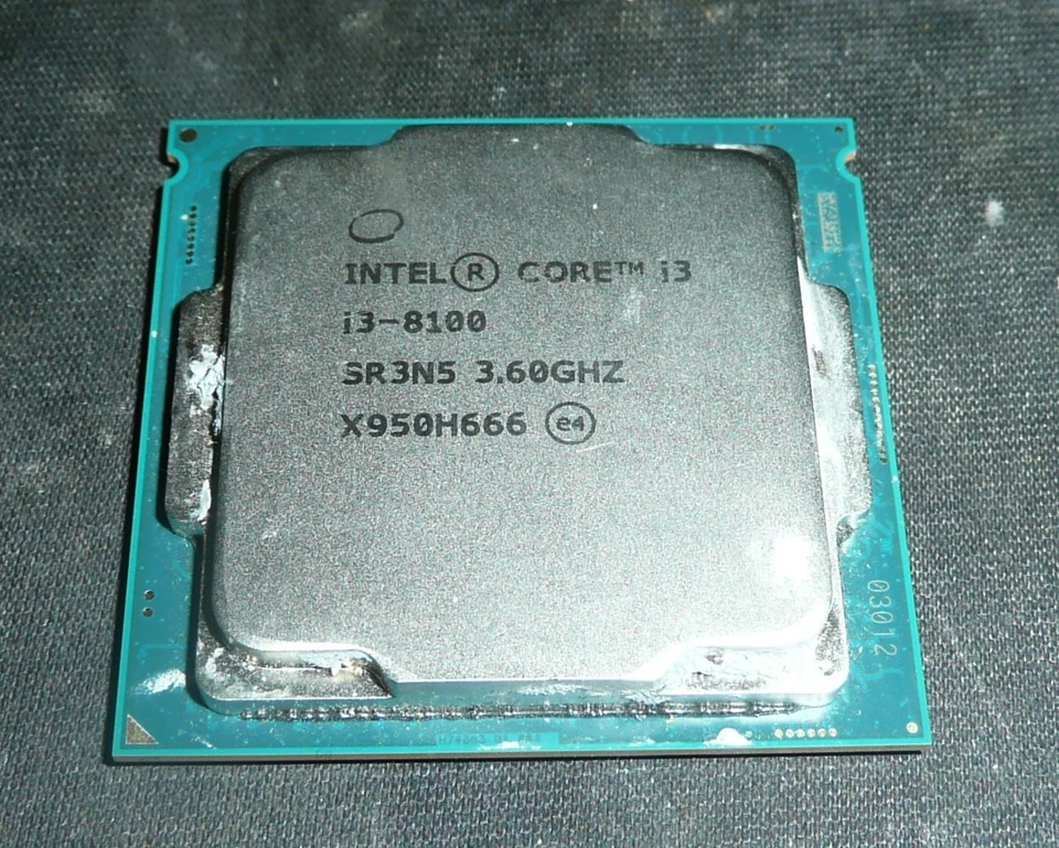 Intel Core i3-8100 SR3N5 3.6GHz 4-Core CPU Processor Socket 1151 - image 1 of 1