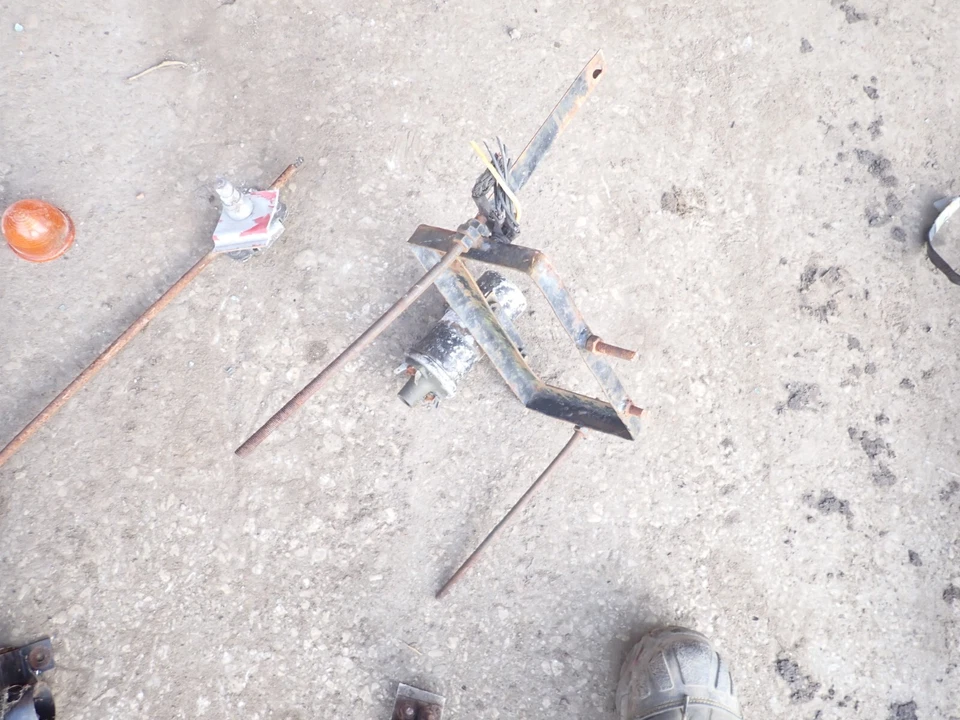 Винтажная батарейная клетка Robin Rialto Reliant подходит только для многих старых автомобилей - Изображение 1 из 1