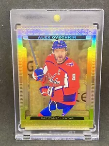 Alex Ovechkin  RARE GOLD REFRACTOR  INVESTMENT CARD SSP CAPITALS MINT - Picture 1 of 2