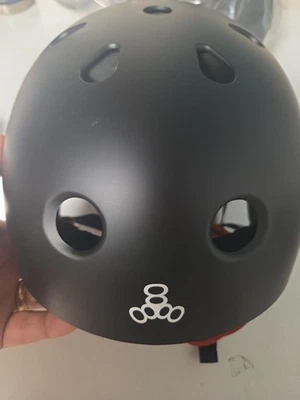 Casco suéter Triple 8 negro mate XL Foto 1 de 4