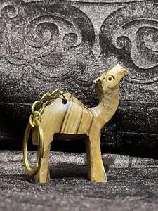 Small Medal KeyChain Key Camel Style Wooden Olive Wood Beautiful Statue Handmade - Picture 1 of 6