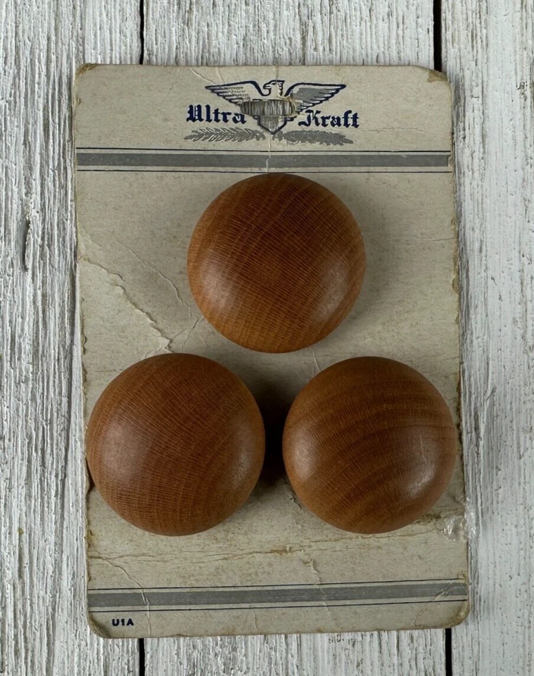 Vintage Wooden Buttons Original Card Wood 1" Ultra Kraft Blazer Coat Craft NOS - Image 1 of 4