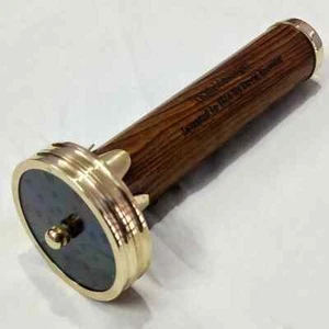 Caleidoscopio de doble rueda de latón brillante con mango de madera un regalo coleccionable para niños - Imagen 1 de 5