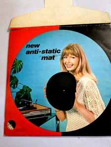 Vintage EMI New Anti Static Mat For Turntable - Retro 70s Packaging Diplay Prop - Picture 1 of 5