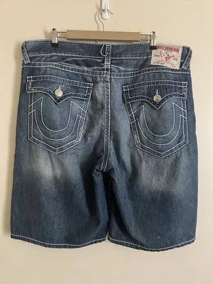 Traje de baño True Religion pantalones cortos de surf de mezclilla desgastados 42 *BOTÓN DE REEMPLAZO* Foto 1 de 4