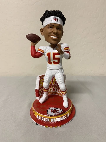Patrick Mahomes KC Chiefs NFL Season Total Yards Record Bobblehead Limited #115 Cover