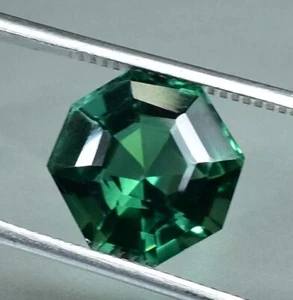 6.95 Ct Ravishing Color Natural Green Tourmaline Mozambique Gemstone Certified - Picture 1 of 6