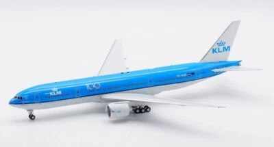 1:200 IF200 KLM - Boeing 777-206/ER PH-BQP W/stand - Image 1 of 4