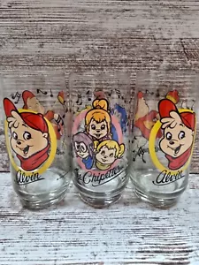 set 3 bicchieri vintage alvin e le chipette mcdonalds - Foto 1 di 3