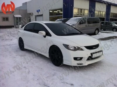 Parrilla delantera estilo Mugen para Honda Civic FD6 4D sedán Facelift 8ª generación 2009-2012 Foto 1 de 4