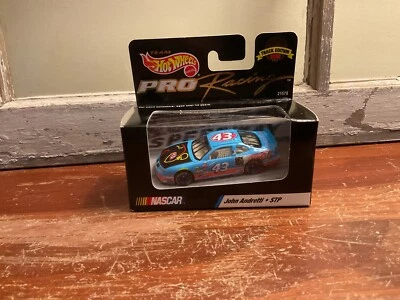 Hot Wheels Pro Racing John Andretti STP NASCAR #43 Stock Car escala 1/64 #21578 Foto 1 de 4