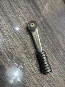 SNAP ON TOOLS USA EUROTOOLS ERR120 1/4" MINI STUMPY STUBBY RATCHET SOFT HANDLE - Picture 1 of 2