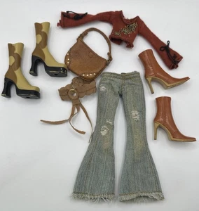 Bratz Style It! Conjunto SASHA con jeans, cartera, cinturón, zapatos/botas, camisa (2003) - Imagen 1 de 24