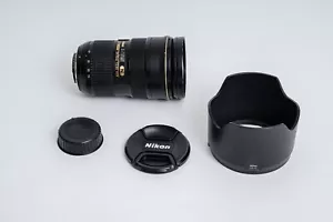 Nikon 24-70mm f/2.8 AF-S G SWM NIKKOR Auto Focus Camera Lens w/Hood & Caps - Picture 1 of 5